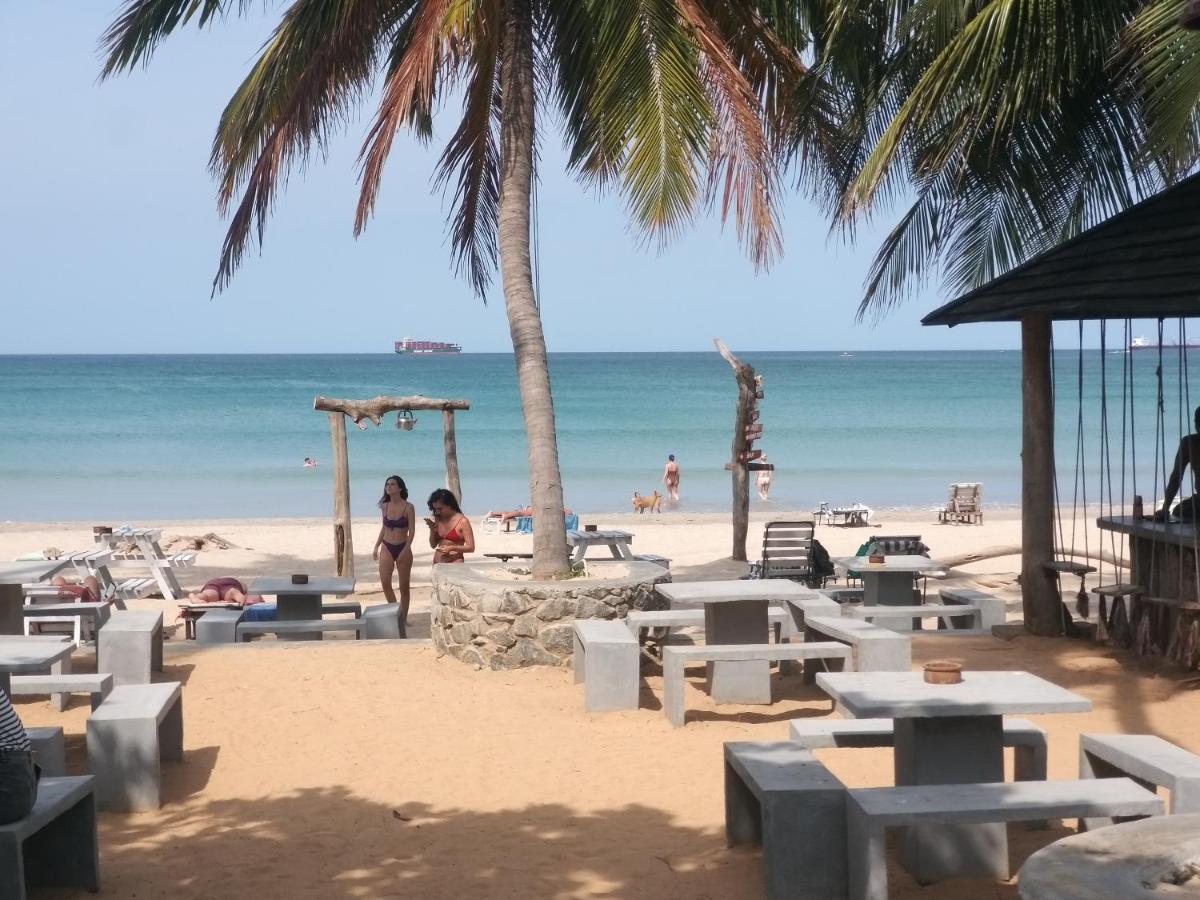 Beach Life Uppuveli Triquinimale Exterior foto